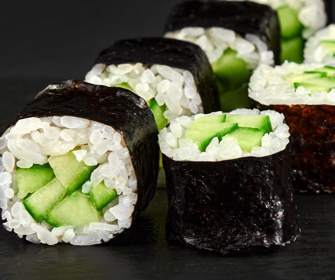 Маки с огурцом